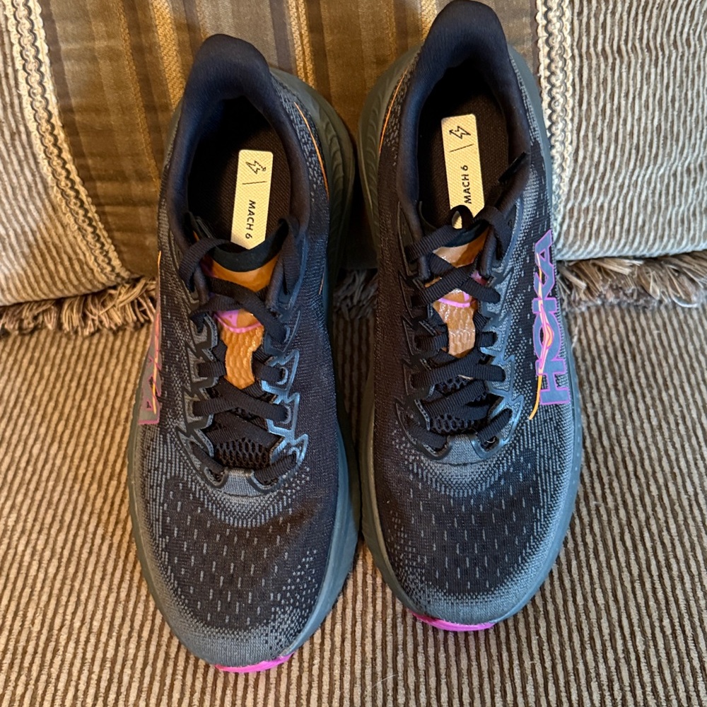 Ladies Hoka Mach 6 Sz 7.5 - Picture 2 of 8